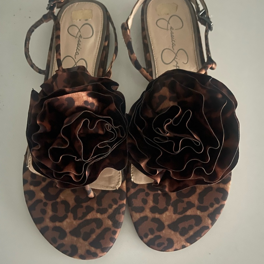 Jessica Simpson Leopard Print Sandals with Floral Accent Women's Size 8M